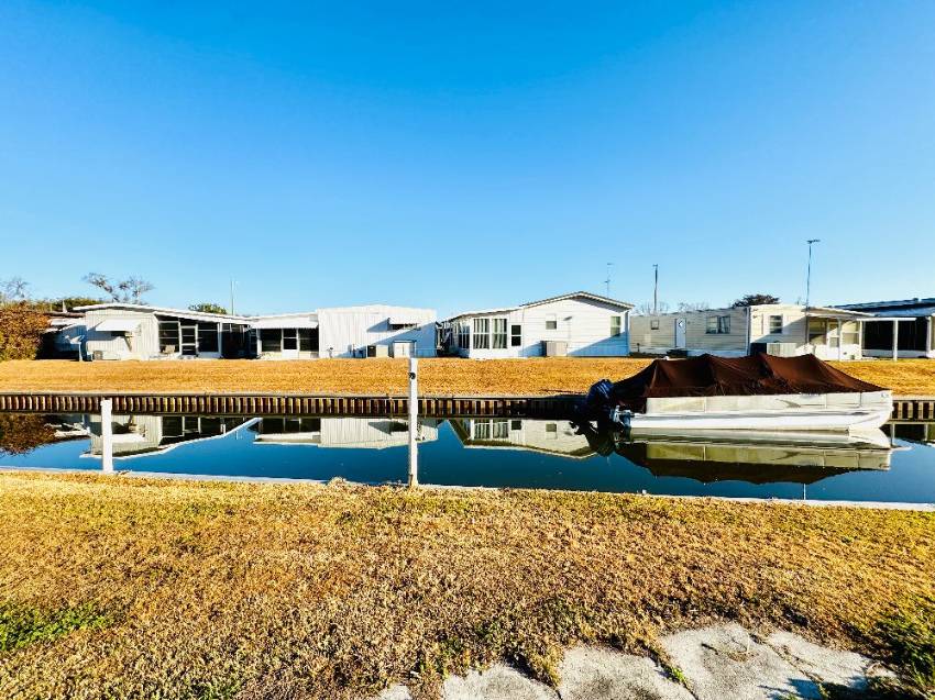 60 Kent Drive a Winter Haven, FL Mobile or Manufactured Home for Sale